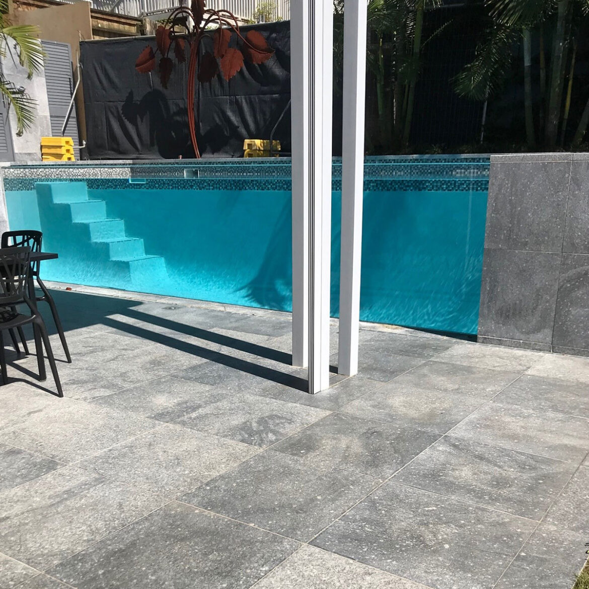 Riggas luxury poolside paving